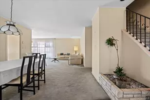 450 Chestnut Ln, East Meadow, NY 11554 - Photo 4