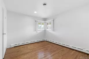 137 Burr Rd, East Northport, NY 11731 - Photo 24