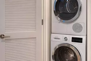 500 W 45th St, New York, NY 10036 - Photo 18