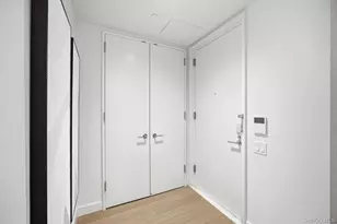 500 W 45th St, New York, NY 10036 - Photo 14