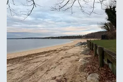 21 Lloyd Haven Drive, Lloyd Harbor, NY 11743 - Photo 26