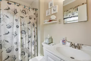 35 E Neck Rd, Huntington, NY 11743 - Photo 22