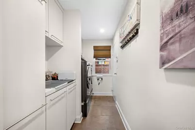 86 Dove Hill Drive, Manhasset, NY 11030 - Photo 18