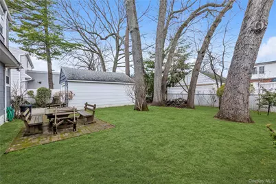 133 Judith Lane, Valley Stream, NY 11580 - Photo 16