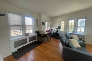 372 E 235th St, Bronx, NY 10470 - Photo 18