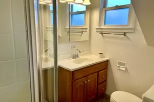 372 E 235th St, Bronx, NY 10470 - Photo 28