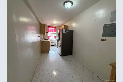 90-09 Northern Boulevard #303, Jackson Heights, NY 11372 - Photo 6