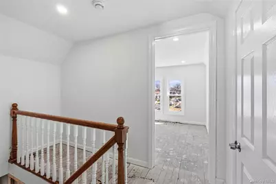 22 Colonial Avenue, Freeport, NY 11520 - Photo 40