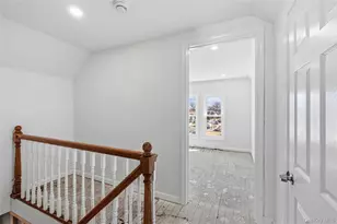 22 Colonial Ave, Freeport, NY 11520 - Photo 40