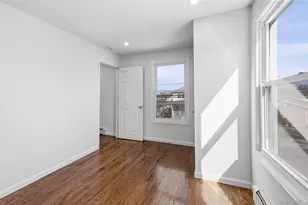 22 Colonial Ave, Freeport, NY 11520 - Photo 36