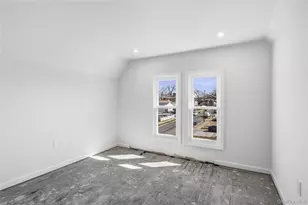 22 Colonial Ave, Freeport, NY 11520 - Photo 38