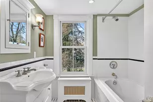 247 Broadway, Pleasantville, NY 10570 - Photo 38