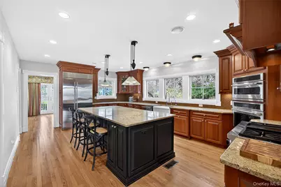 247 Broadway, Pleasantville, NY 10570 - Photo 12