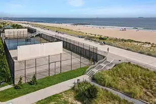 79-14 Rockaway Beach Blvd, Rockaway Beach, NY 11693 - Photo 18