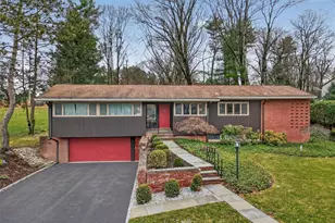 6 Yates Blvd, Poughkeepsie, NY 12601 - Photo 4