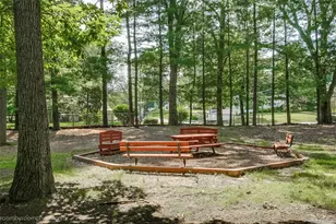 104 Bon Aire Cir W, Suffern, NY 10901 - Photo 16