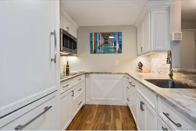 230 W Broadway #413, Long Beach, NY 11561 - Photo 16