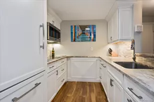 230 W Broadway, Long Beach, NY 11561 - Photo 16