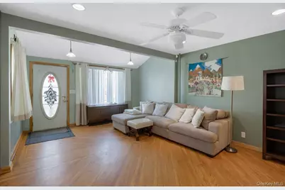 1662 E 36th Street, Brooklyn, NY 11234 - Photo 2