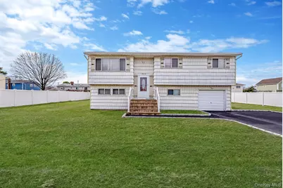 42 Centerwood Street, West Babylon, NY 11704 - Photo 1