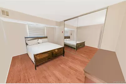 9 Kiowa Court #9, Coram, NY 11727 - Photo 8