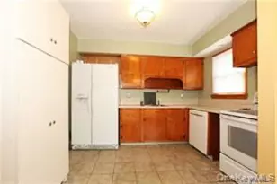 1768 Lenox Ave, East Meadow, NY 11554 - Photo 8