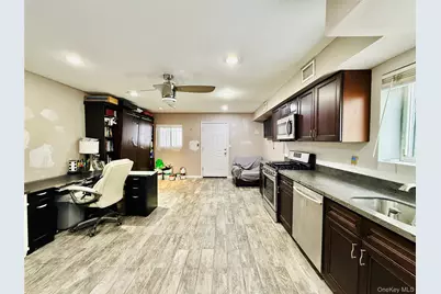 1663 Waring Avenue, Bronx, NY 10469 - Photo 24