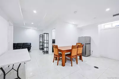 147-25 18th Avenue, Whitestone, NY 11357 - Photo 14