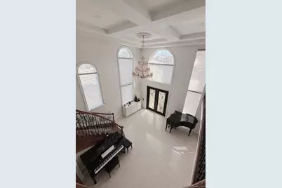 147-25 18th Avenue, Whitestone, NY 11357 - Photo 6