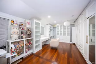 147-25 18th Ave, Whitestone, NY 11357 - Photo 16