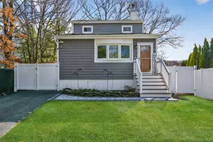 59 2 Ave, Holtsville, NY 11742 - Photo 2