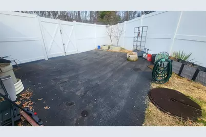 98 Sutton Park Road, Poughkeepsie, NY 12603 - Photo 24