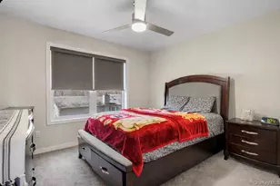 32 Florida Ave, Medford, NY 11763 - Photo 18