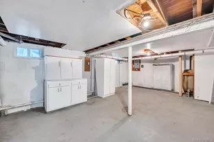 171 N Ontario St, Ronkonkoma, NY 11779 - Photo 22