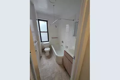 855 E 178th St Street #15A, Bronx, NY 10460 - Photo 10