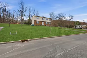 62 Woodland Rd, Highland Mills, NY 10930 - Photo 4