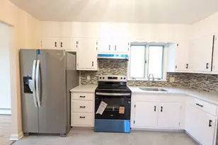 22 Prospect St, Staatsburg, NY 12580 - Photo 2