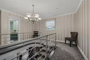 18 Woodland Rd, Roslyn, NY 11576 - Photo 12