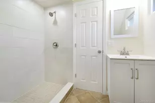 9 Koster Ct, Huntington Station, NY 11746 - Photo 16