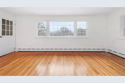 9 Sunrise Terrace, Newburgh, NY 12553 - Photo 16