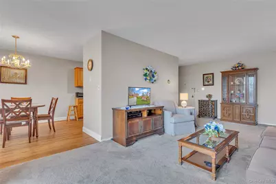 1 Lakeview Drive #4L, Peekskill, NY 10566 - Photo 6