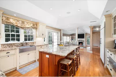 76 Shore Drive, Larchmont, NY 10538 - Photo 10