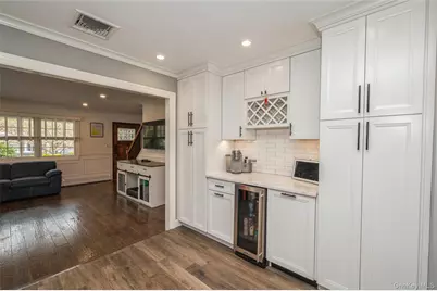 2296 Willow Street, Wantagh, NY 11793 - Photo 12