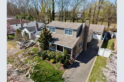 2296 Willow Street, Wantagh, NY 11793 - Photo 2