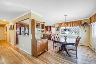 25 Verleye Ave, East Northport, NY 11731 - Photo 6