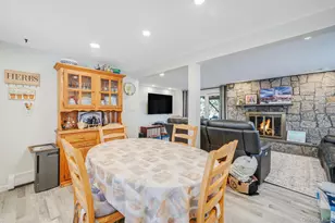 25 Verleye Ave, East Northport, NY 11731 - Photo 20