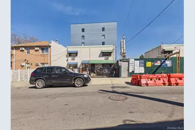 915 Home Street, Bronx, NY 10459 - Photo 1