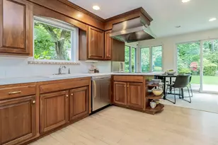 149 Chestnut Rd, Manhasset, NY 11030 - Photo 20