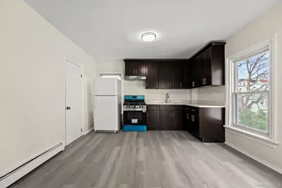 11 Lafayette Place #2, Yonkers, NY 10701 - Photo 2