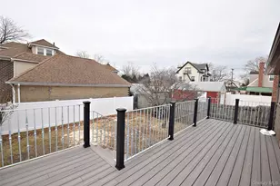 86-16 262nd St, Floral Park, NY 11001 - Photo 22